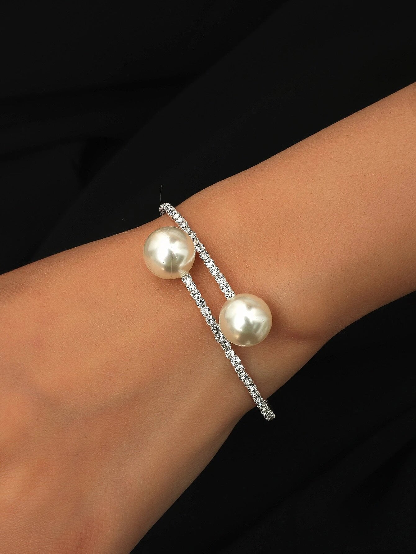 Faux Pearl Decor Bracelet