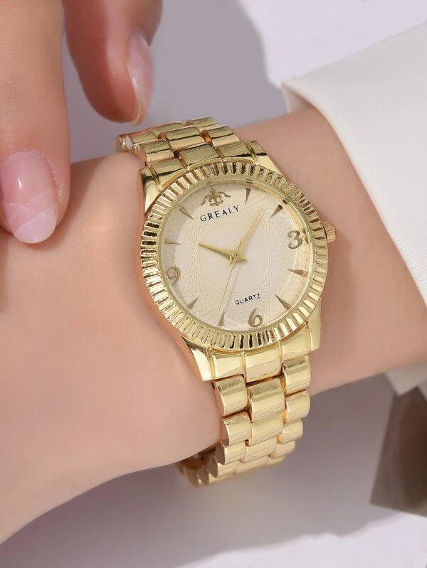 Round Pointer Quartz Watch