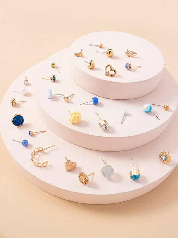 30pairs Flower & Heart Stud Earrings B675