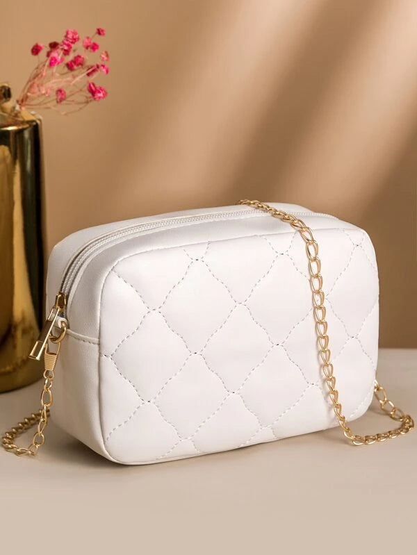 Mini steppelt láncos Crossbody táska