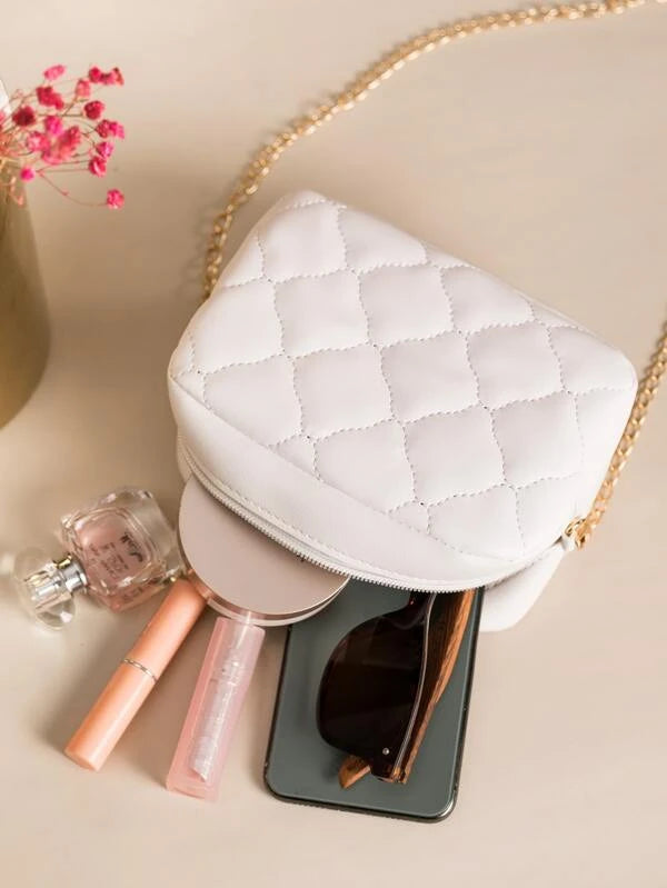 Mini steppelt láncos Crossbody táska