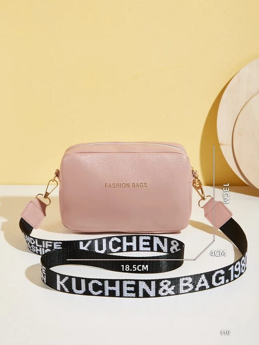 Mini Letter Graphic Crossbody táska