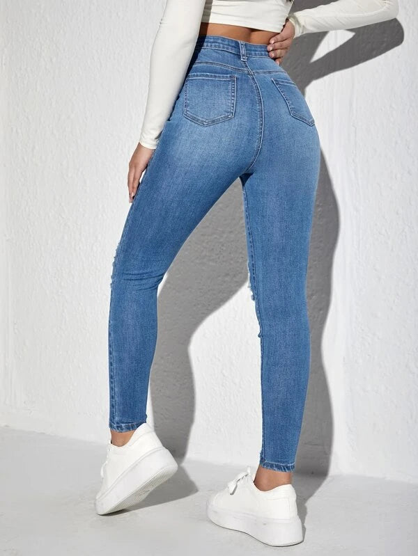 Ripped Detail Skinny Jeans4