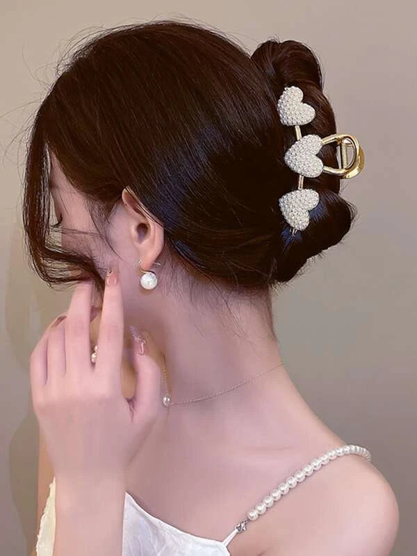 Faux Pearl Heart Decor Hair Claw