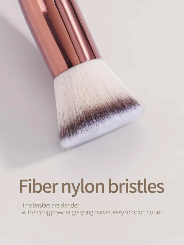 1pc Foundation Brush (in 4 COLORS)