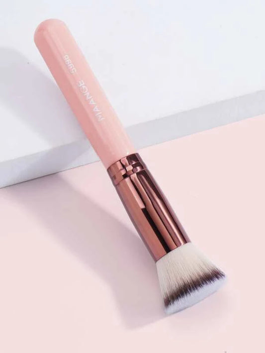 1pc Foundation Brush (in 4 COLORS)