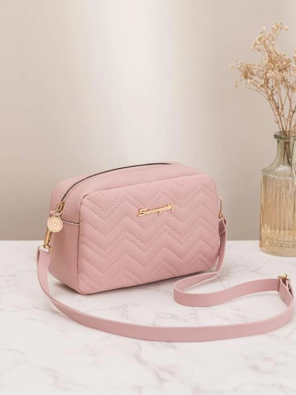 Mini Letter Decor steppelt Crossbody táska