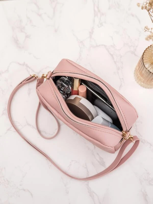Mini Letter Decor steppelt Crossbody táska
