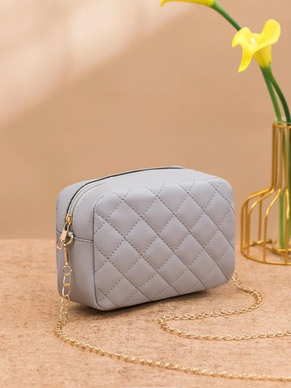 Mini Minimalist Quilted Chain Crossbody Bag 654