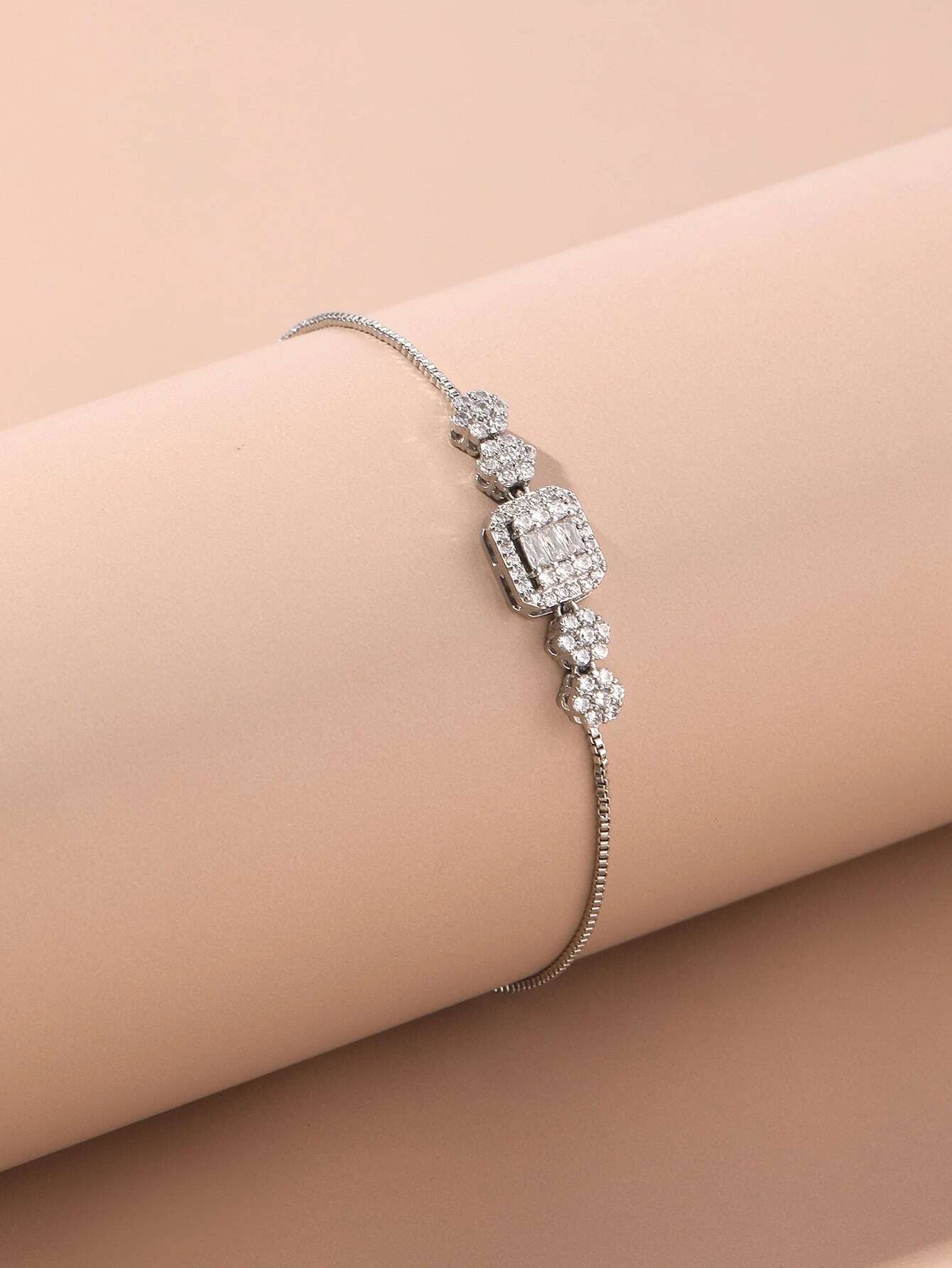 Cubic Zirconia Decor Bracelet