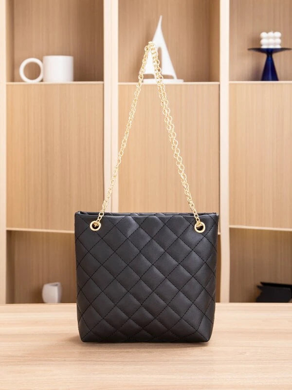 Quilted Metal Detail Chain Shoulder Bag