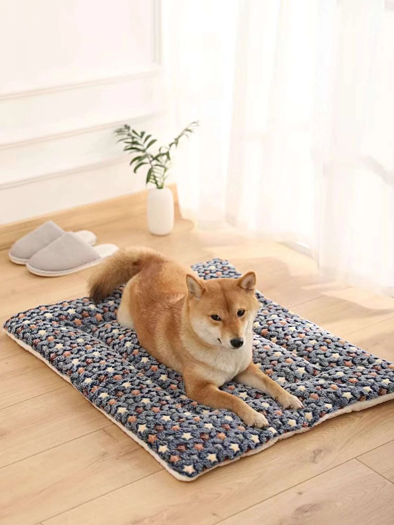 1pc Star Print Plush Pet Mat, Warm Dog Sleeping Mat, Soft Pet Bed For Dogs & Cats (M-XXL)