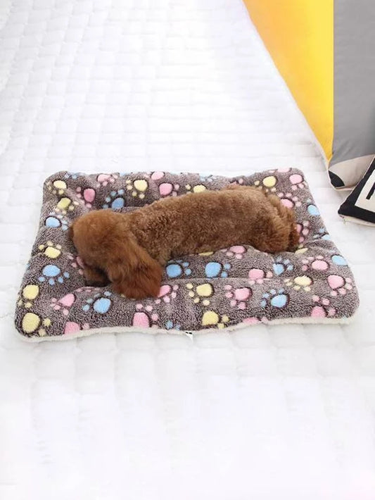 1pc Paw Pattern Non-slip Pet Crate Mat,Plush Paw Printed Cat & Dog Nest, Winter Warm Pet Bed, Small Medium Pet Nest For Cat & Dog (S - L)