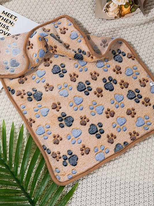 1pc Paw Pattern Pet Blanket (M-XL)